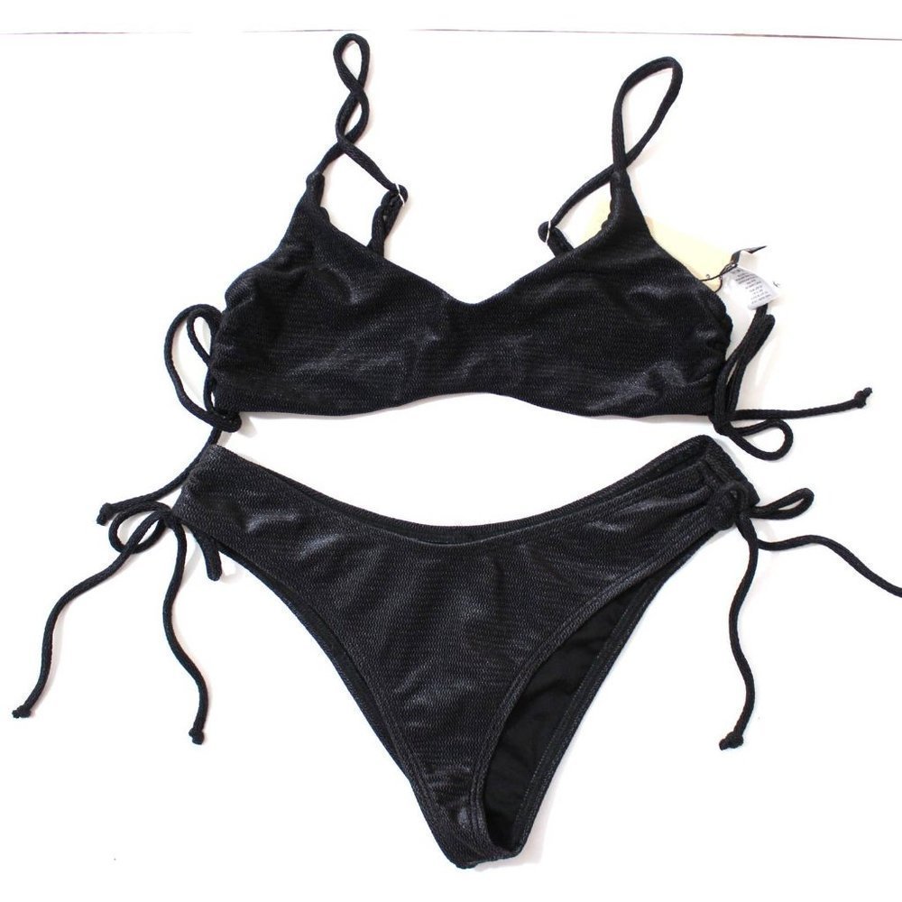 Dippin Daisys RisK Cheeky Black Textured Bikini Set